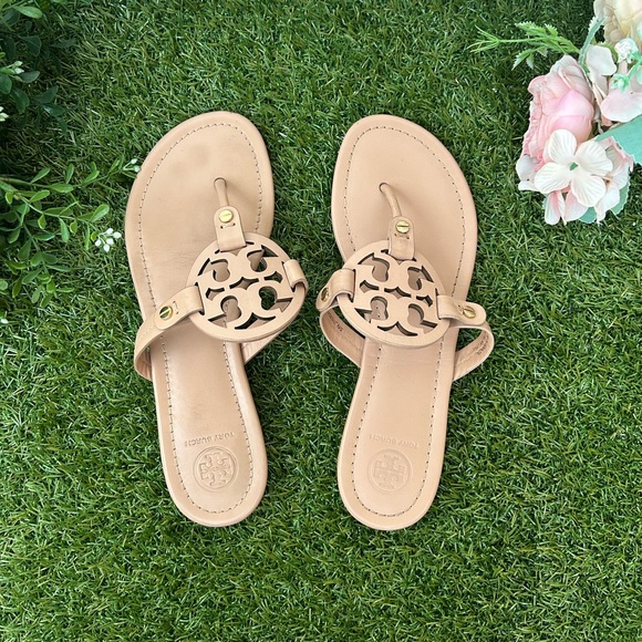 Tory Burch Makeup Miller sandals size 7 gently used - Picture 15 of 15